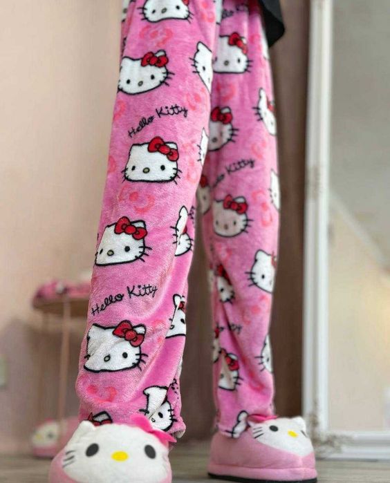 штани hello kitty плюшеві штани штаны хелоу китти брюки пижама плюшева