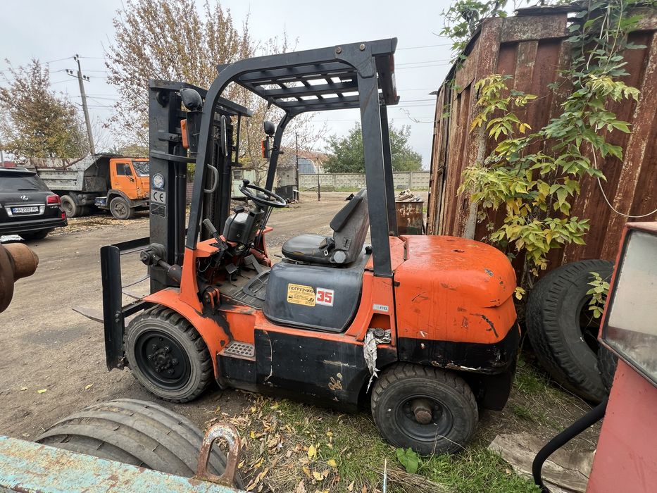 вилковий навантажувач Dallian  3500