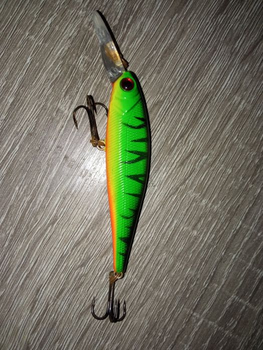 Воблер на щуку и окуня