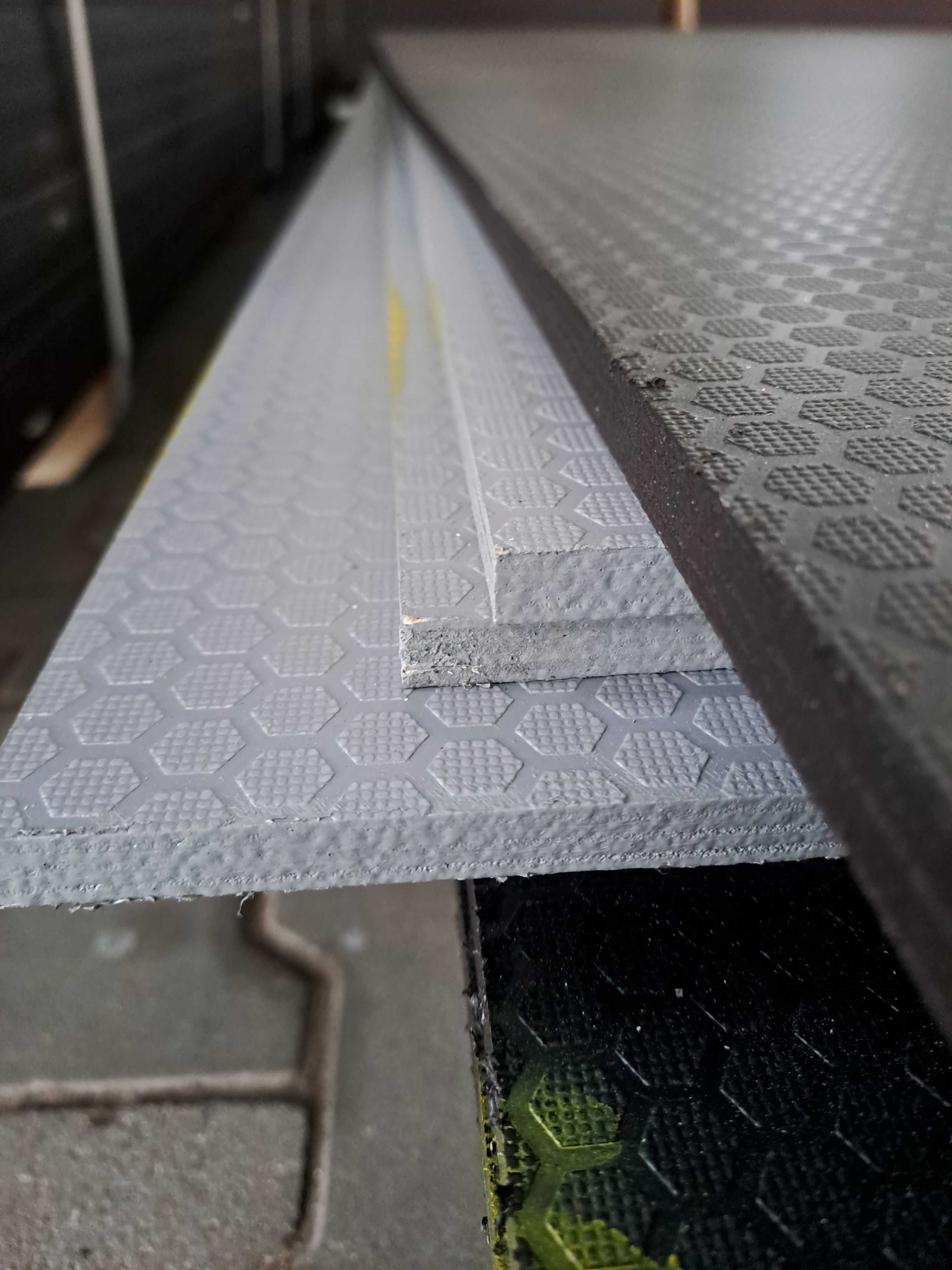 Sklejka antypoślizgowa przyczepka  1250x2500 9,12,15,18,21,24,27,30,35