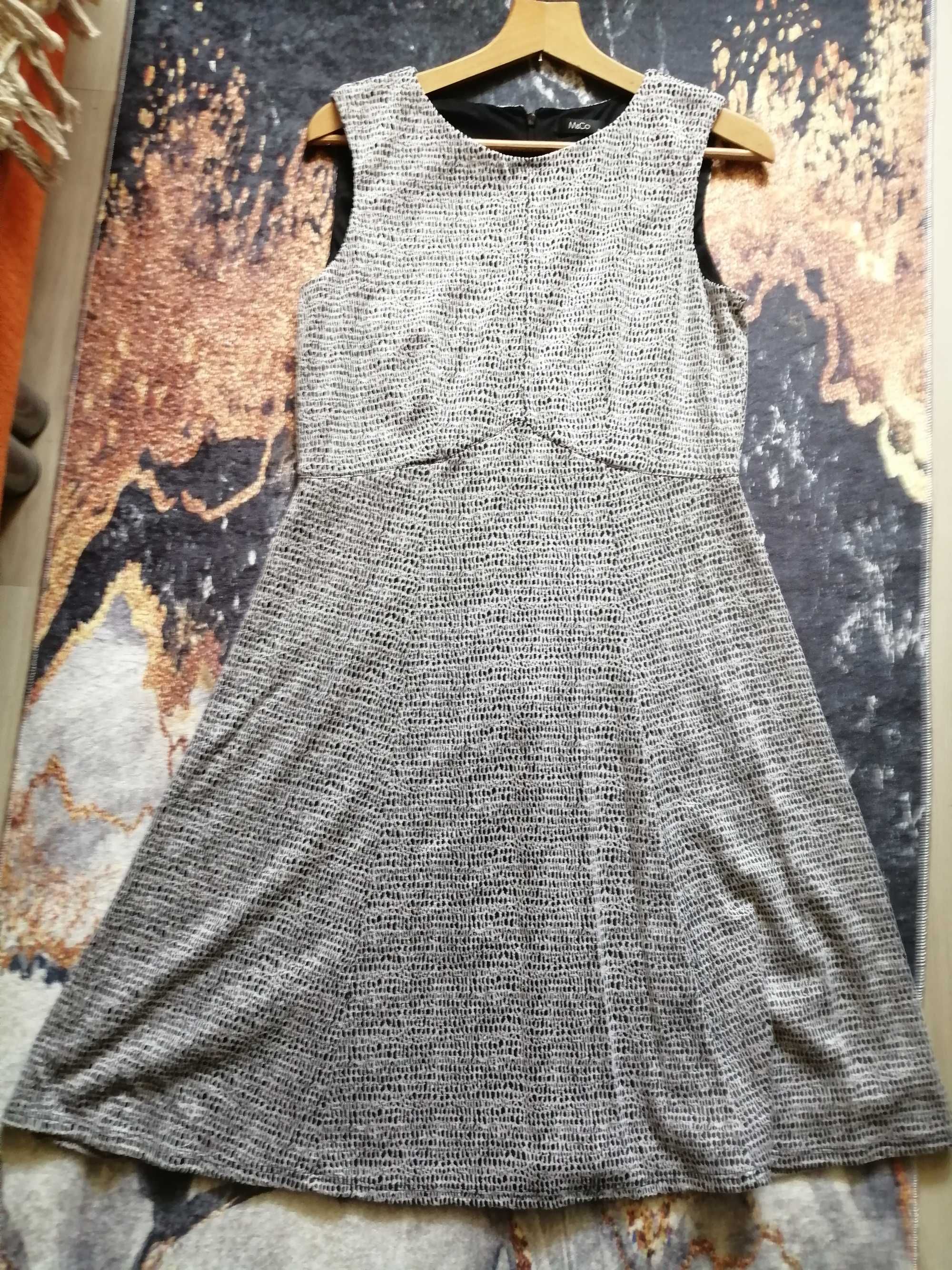 Sukienka midi czarno- biała r. 42