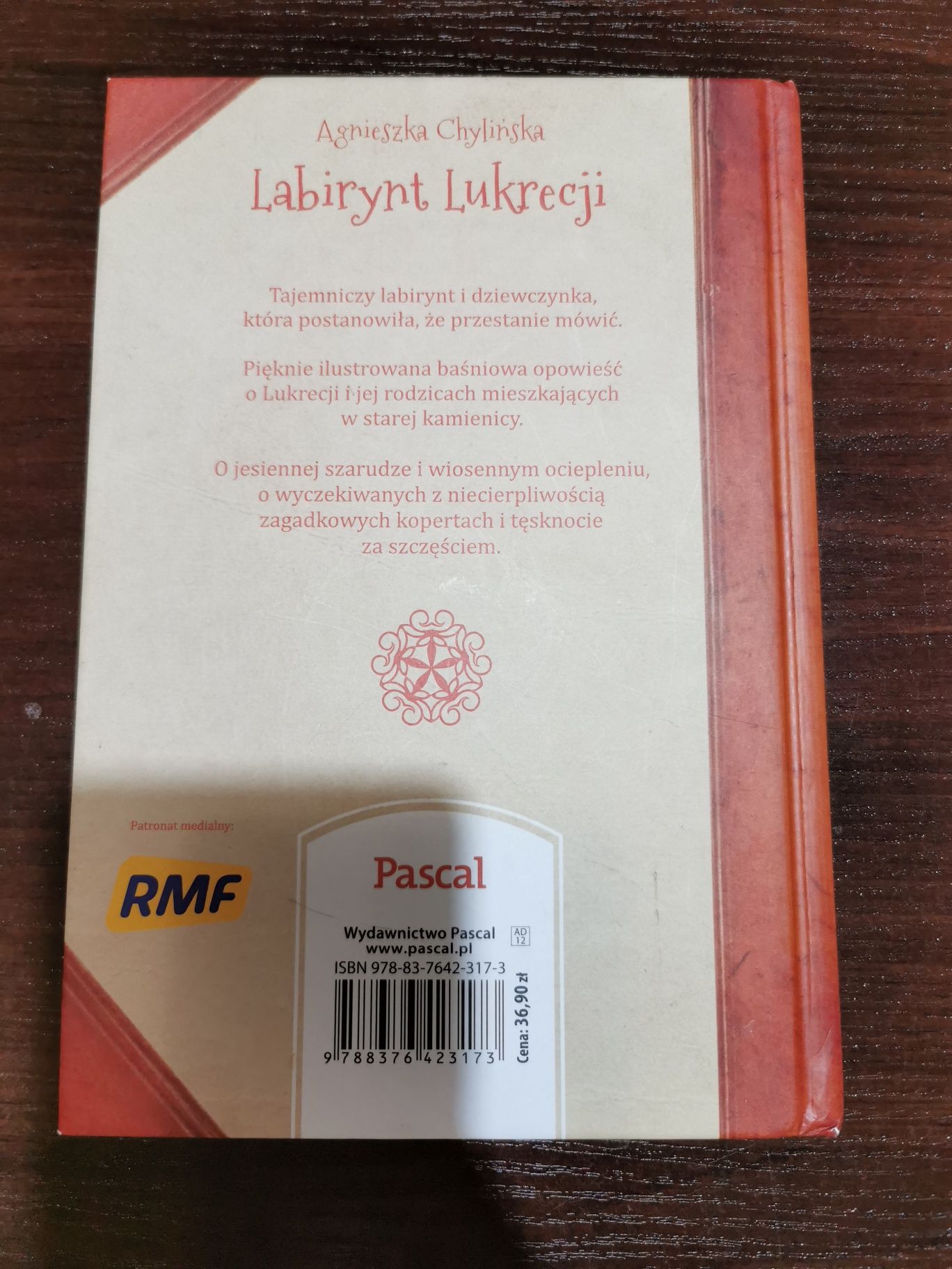 Labirynt Lukrecji Agnieszka Chylińska książka dla dzieci