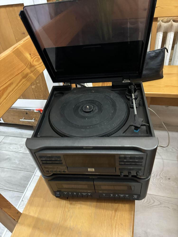 Wieża sharp z gramofonem  CMS-R 70