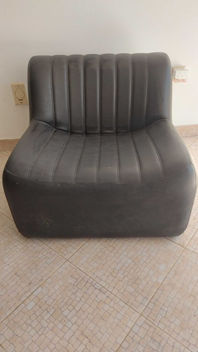 Sofá/Poltrona Lounge em pele sintética - 2 unidades