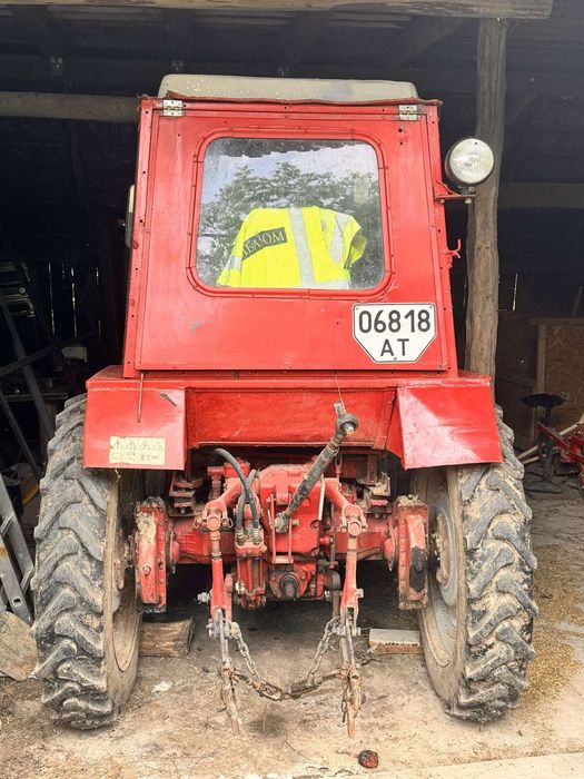 Трактор Т25 трактор