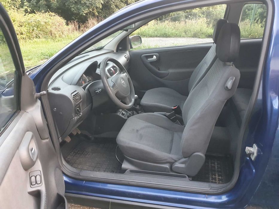 Opel corsa C 1.0 2003 r. Klimatyzacja