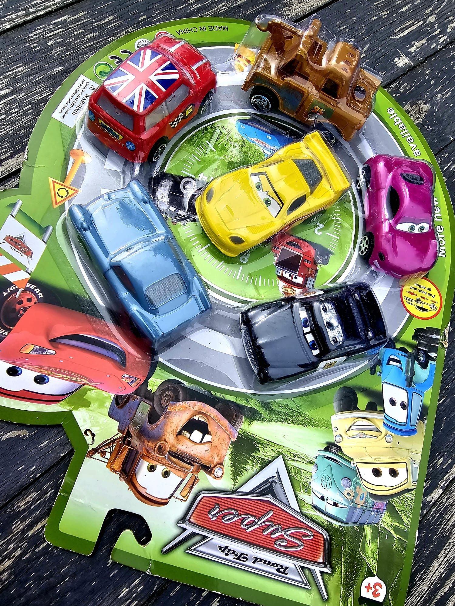Samochodziki z bajki Cars Auta nowe zestaw zabawki