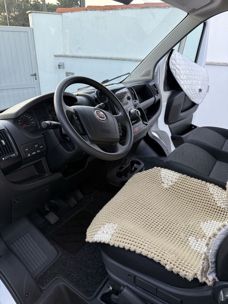 CARRINHA / Autocaravana 2021 C/ 33000Kms