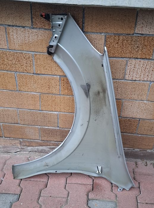 Błotnik Opel Astra H III   Z157