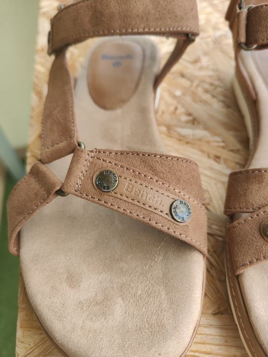 Sandały Bench Adidas Nike Puma 4F 39