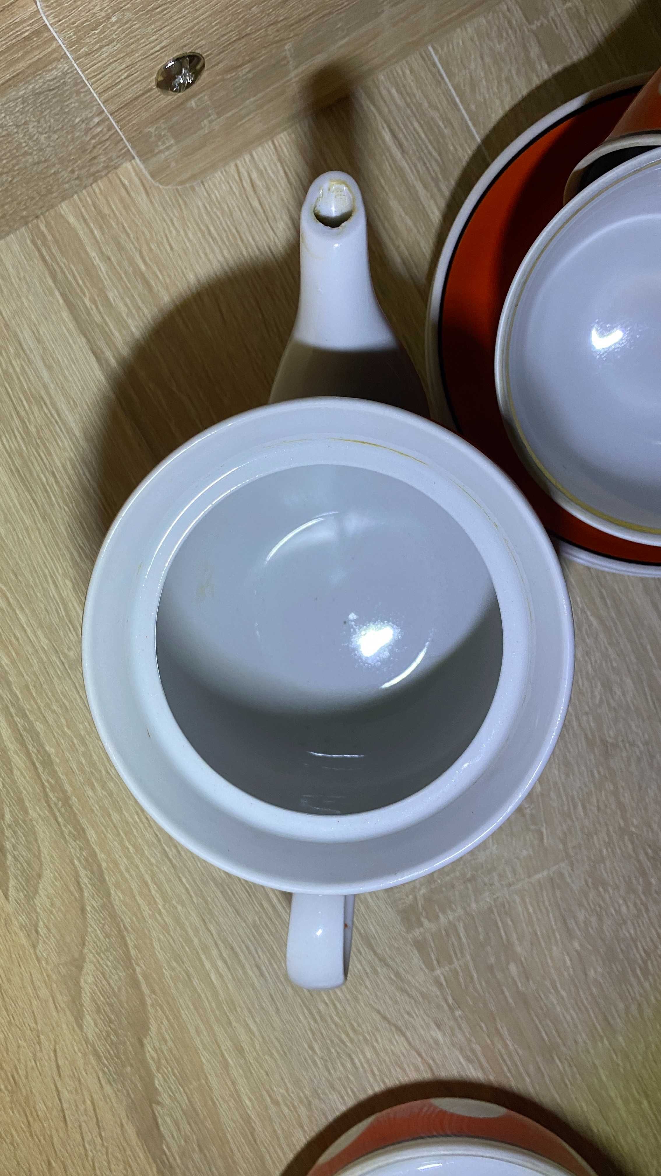 Фарфоровий чайний сервіз в горох / чашки і блюдця (на 4 персон)