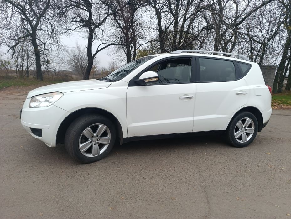 Срочно недорого geely emgrand x7