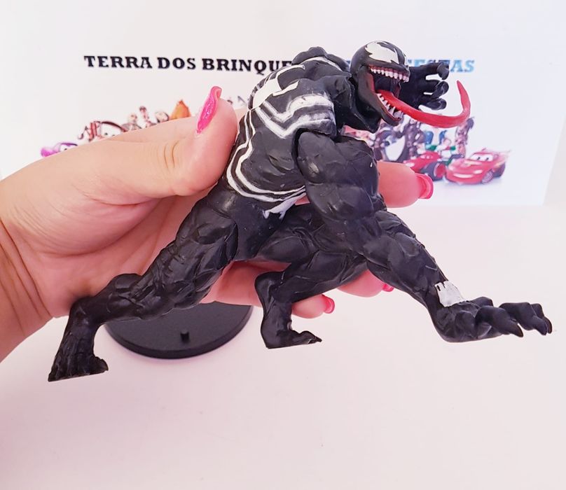 Figura Venom Preto Grande (Portes Incluidos)