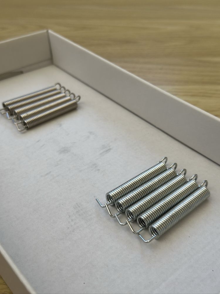 Molas/Springs Originais Fender para Tremolo Stratocaster
