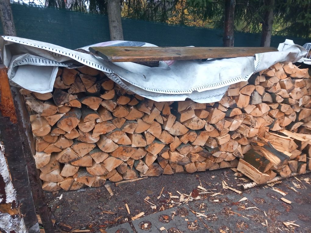 Drewno opałowe twarde