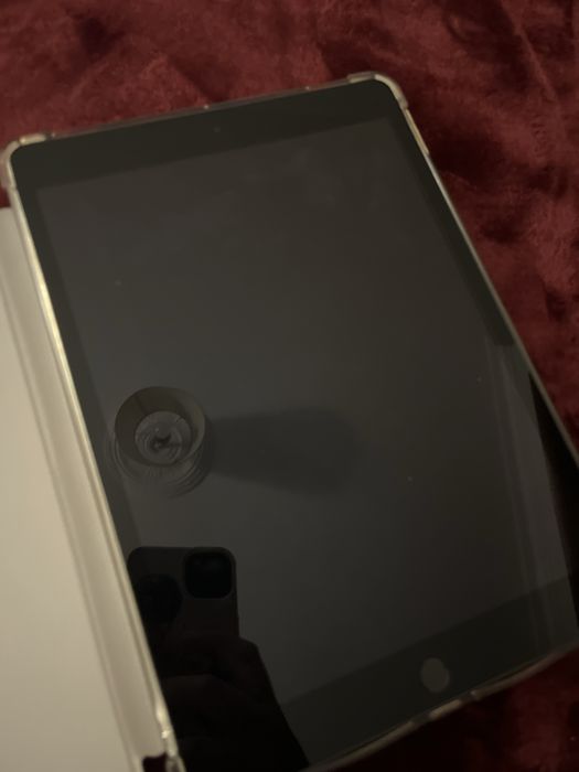 iPad 9.ª Geração 64GB – Como Novo + 4 Capas + Caneta Original