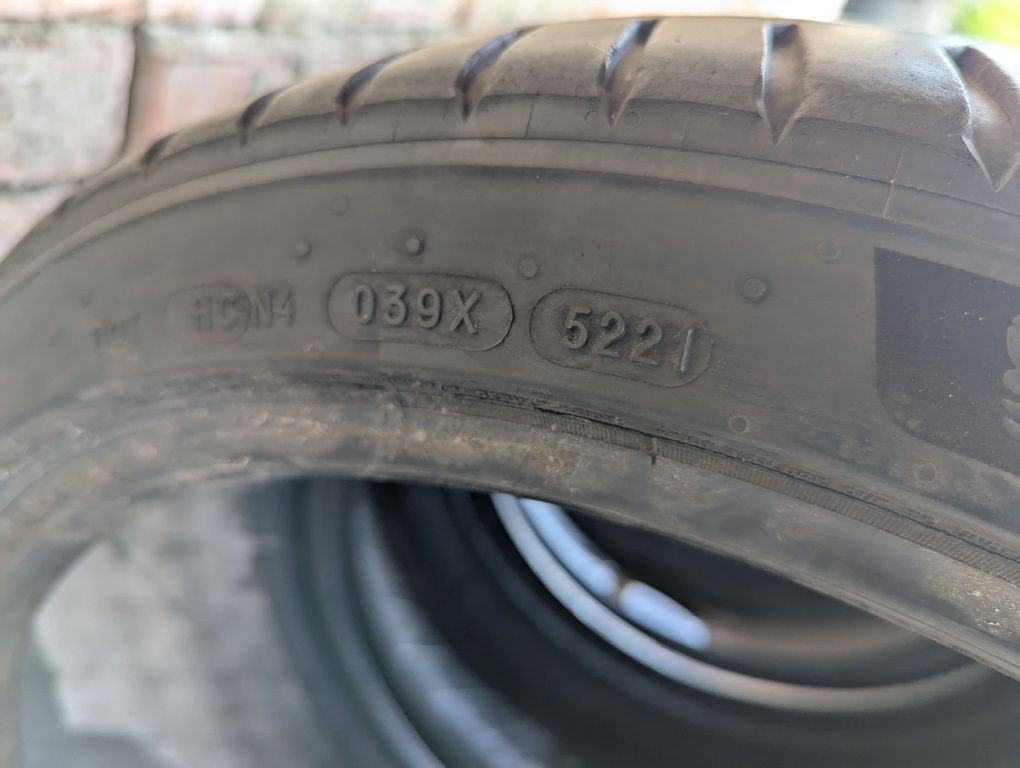 Комплект літні резини шини Michelin Pilot Sport 5 2022 255/35/19

UAH