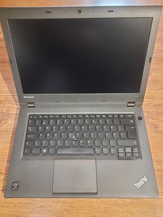 Продам ноутбук Lenovo l440, i5-4300, ddr3 8gb, ssd 120gb, full hd ips