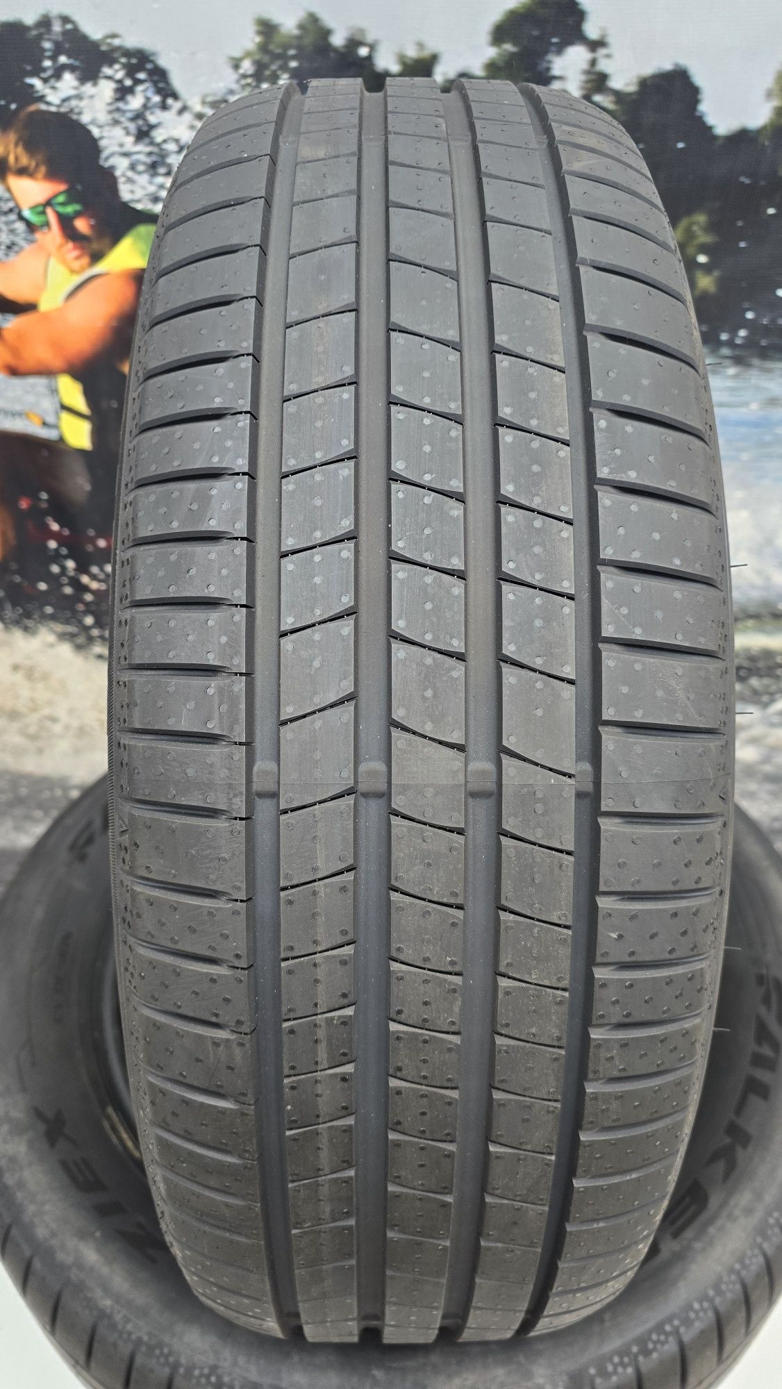 S23 4 x 235/55R19 Falken E.Ziex Silent Core 105V XL opony letnie nowe