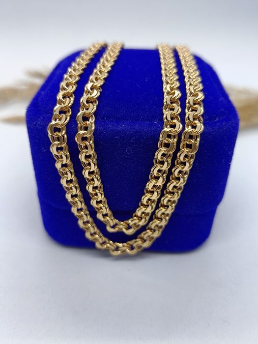 Widoczny łańcuszek ze złota, złoto pr 585