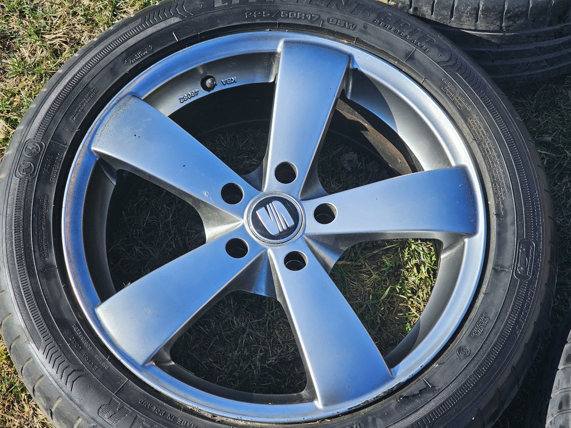 Felgi 17" 5x112 AEZ Wave chrom VW SEAT AUDI SKODA