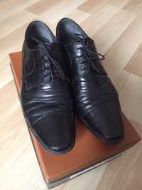 Almano pantofle ze skóry 44/29 cm.