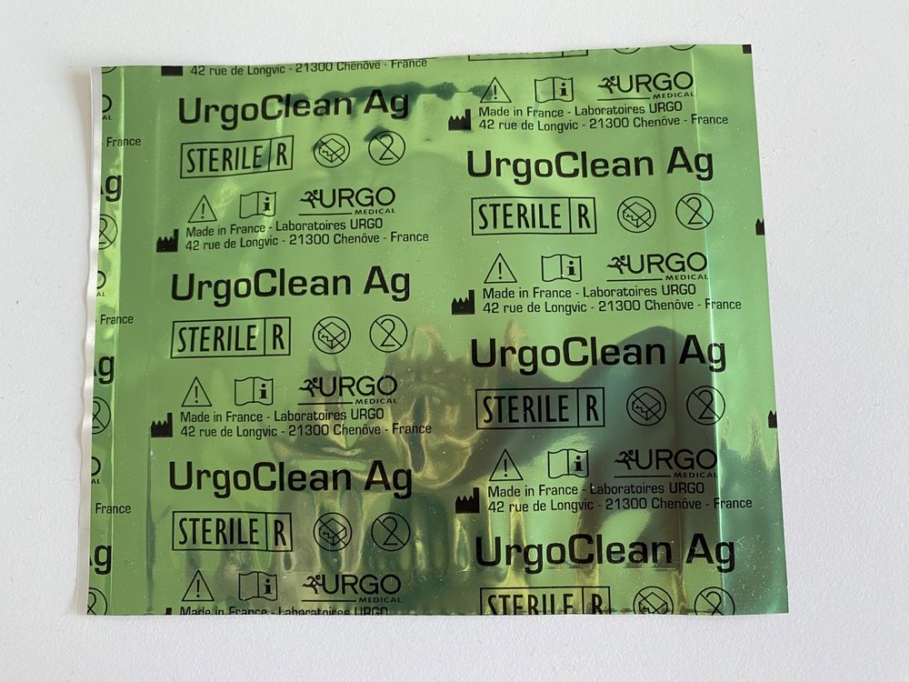 UrgoClean Ag, 6cm x 6cm, opatrunek z matrycą ze srebrem