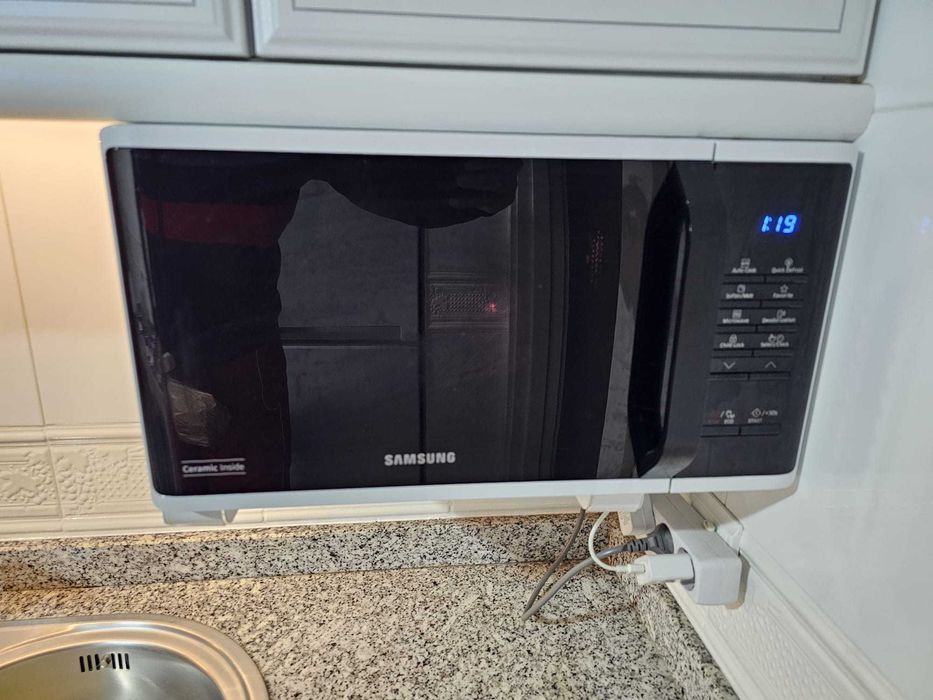 Micro-ondas Samsung Branco
