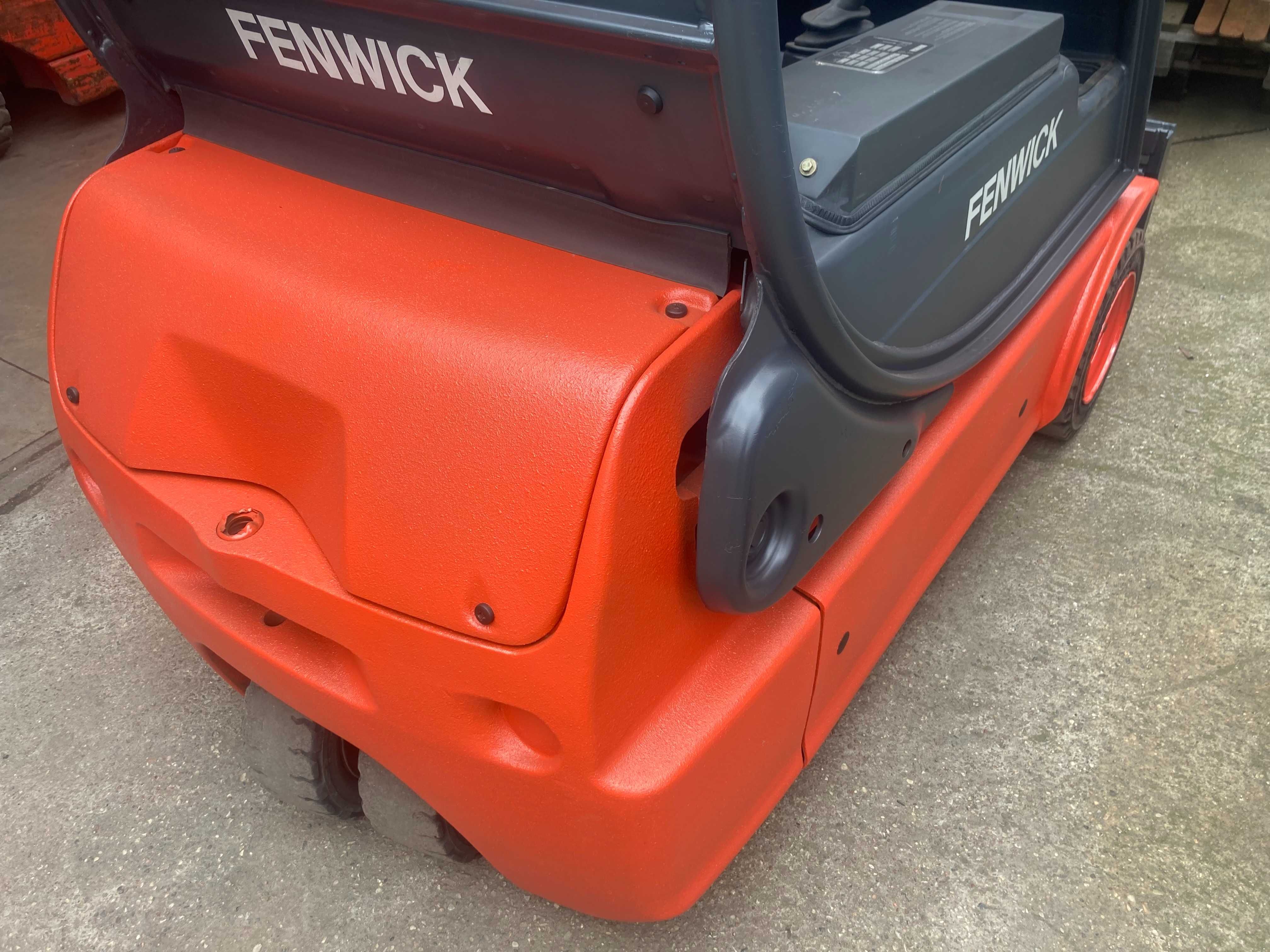 Linde E16C-335, 4 hydrauliki przesuw wózek E14 E20
