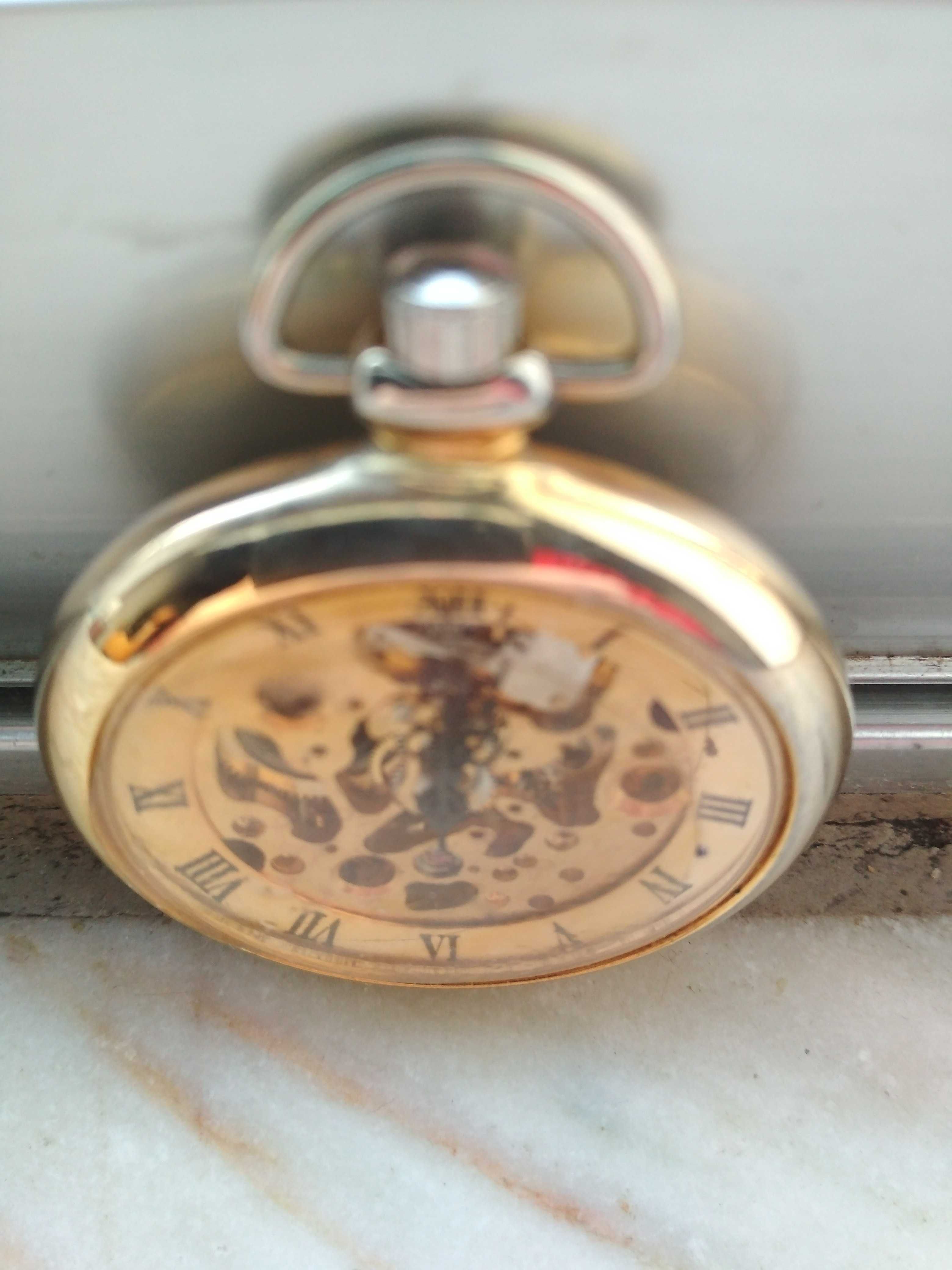 Relógio de bolso vintage numeração romana