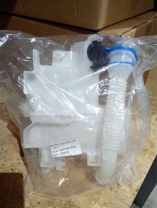 Бачок омивача CX5 MAZDA CX-5 2017-2024 бачок з насосом омивача