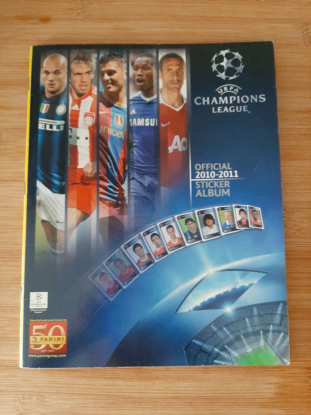 Caderneta oficial 2010/2011 UEFA CHAMPIONS LEAGUE