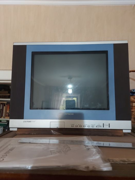 Телевизор Hitachi
