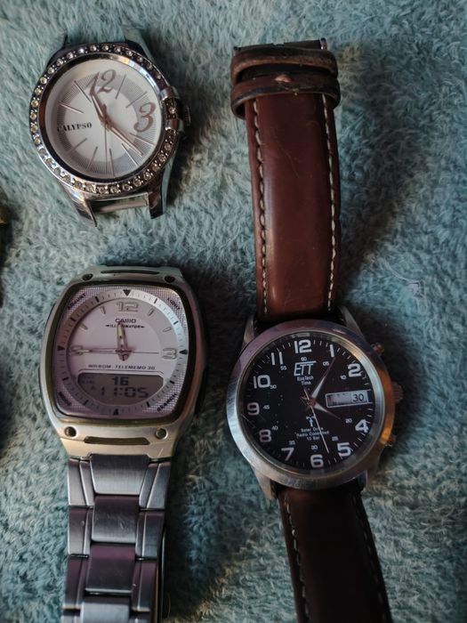 Zegarki . Nakręcane i bateryjne.