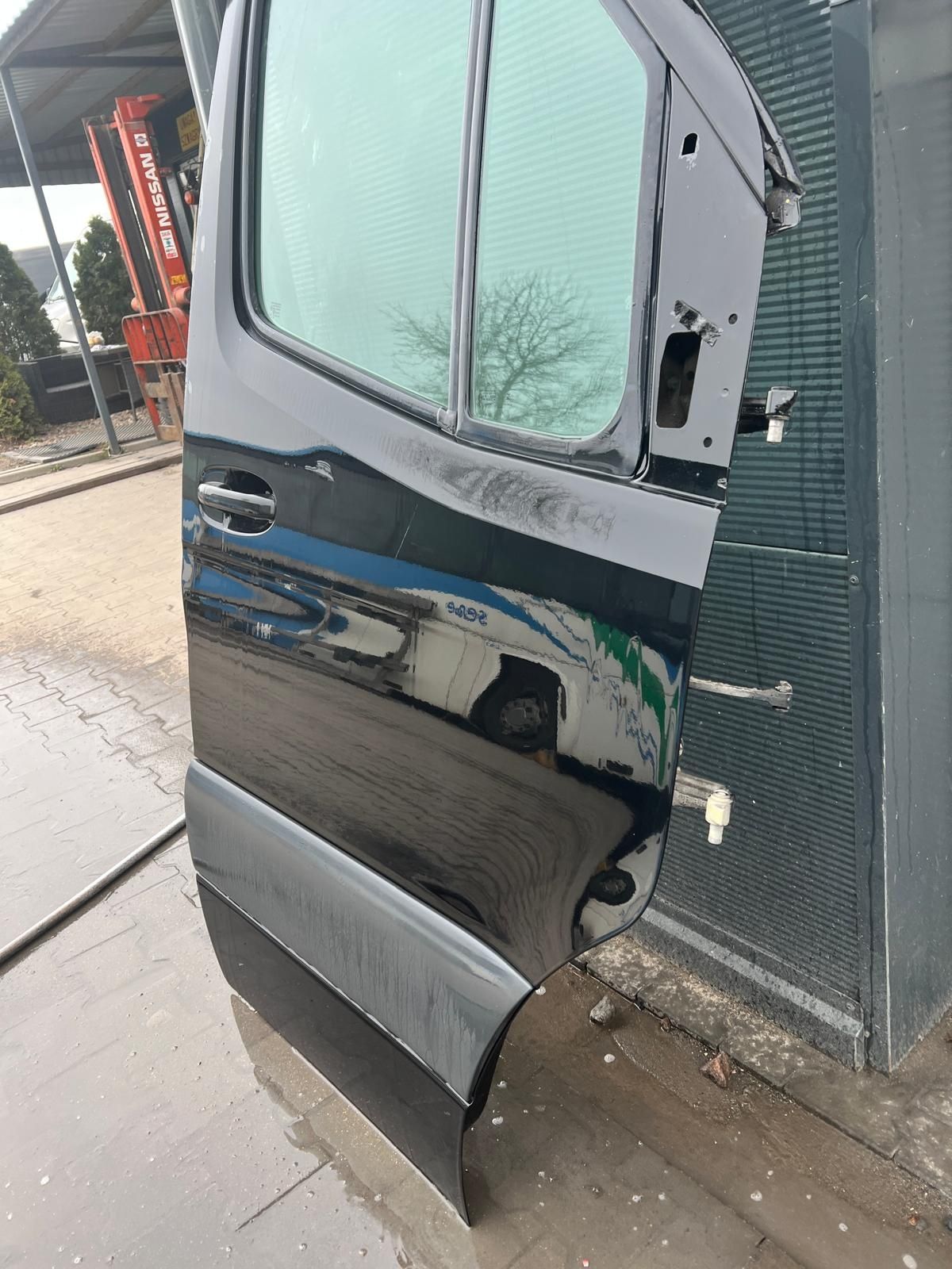 Drzwi prawe przednie Mercedes sprinter 907