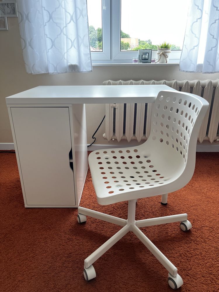 Białe biurko IKEA + krzesło obrotowe