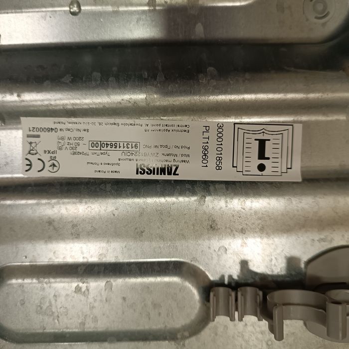 Стиральная машина Zanussi, корпус