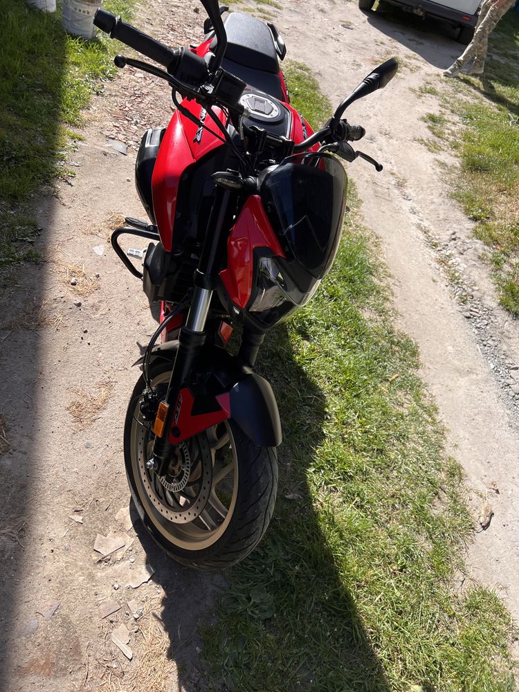 Motor Bajaj Dominar 400