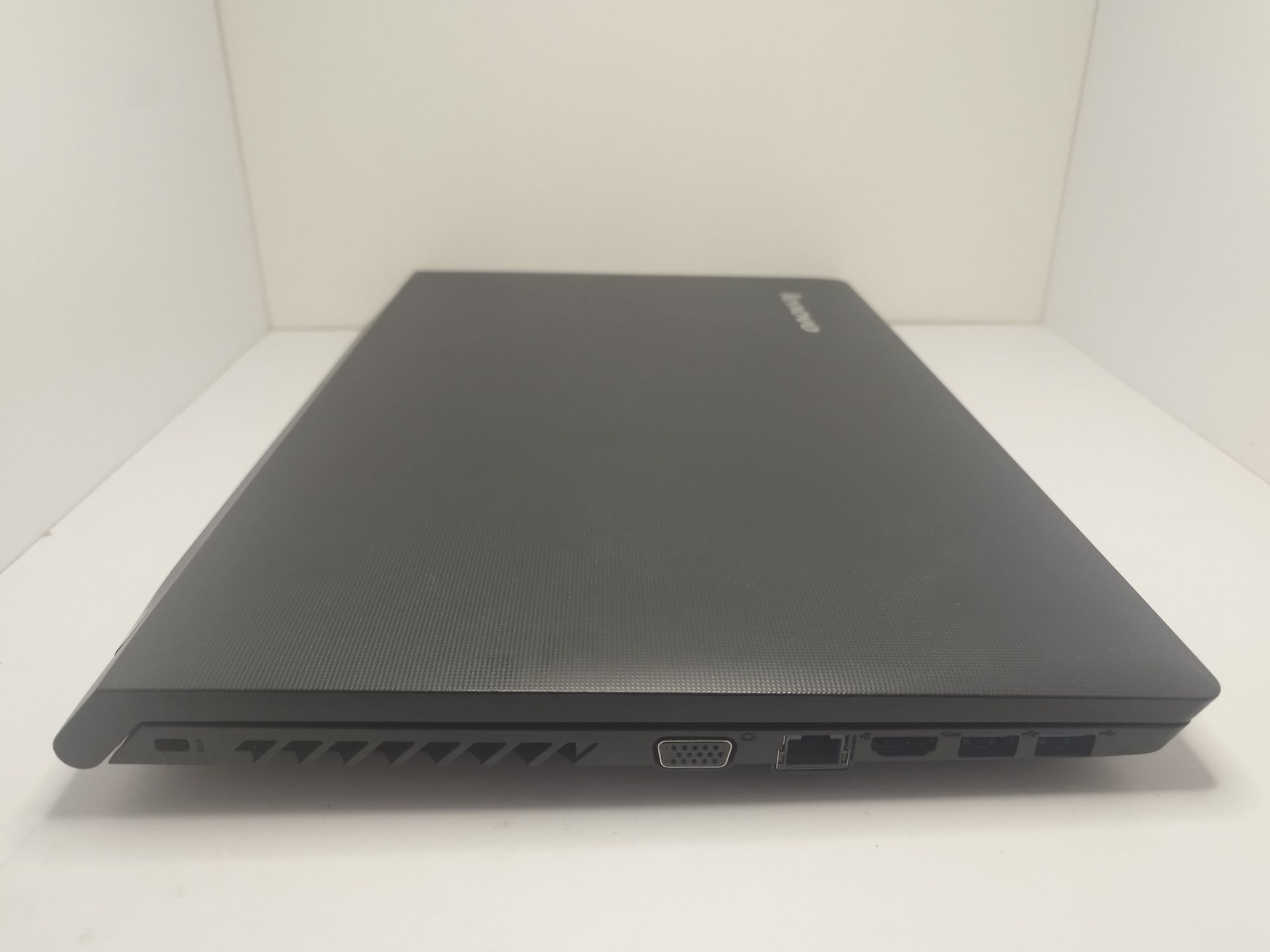 Продам ноутбук Lenovo B5400