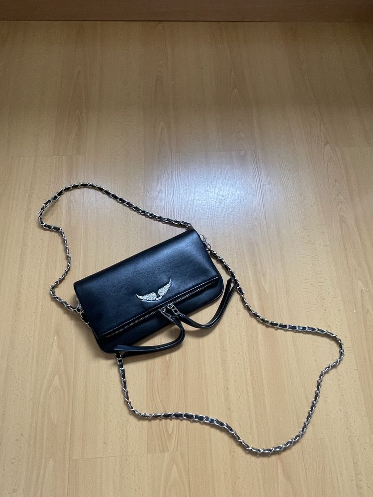 Mala preta de tiracolo da Zadig