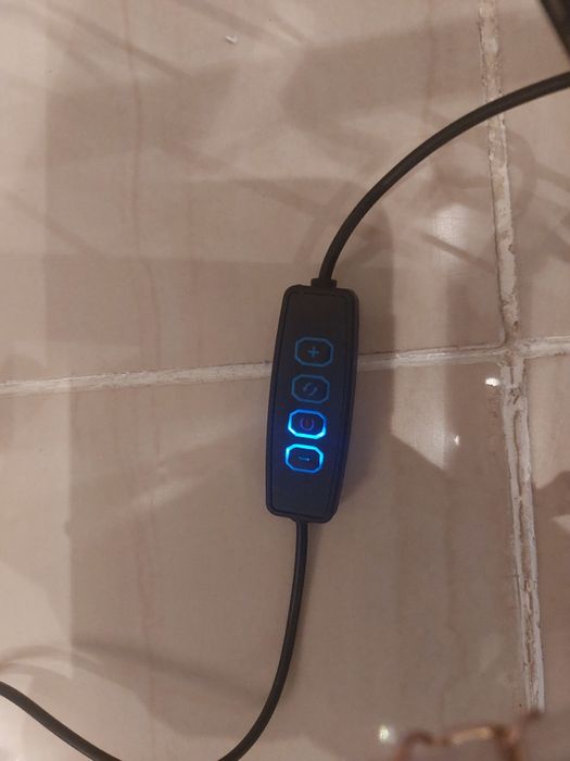 lampa pierścieniowa LED do zdjęć (ring light)