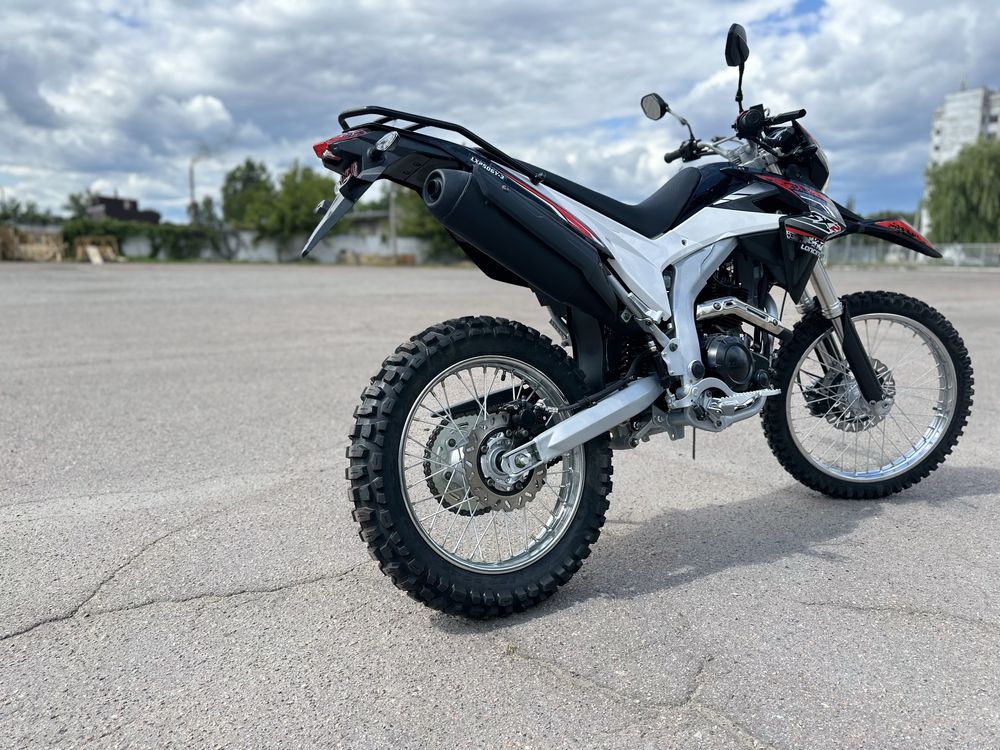 Мотоцикл LONCIN LX 250 GY-3 SX2