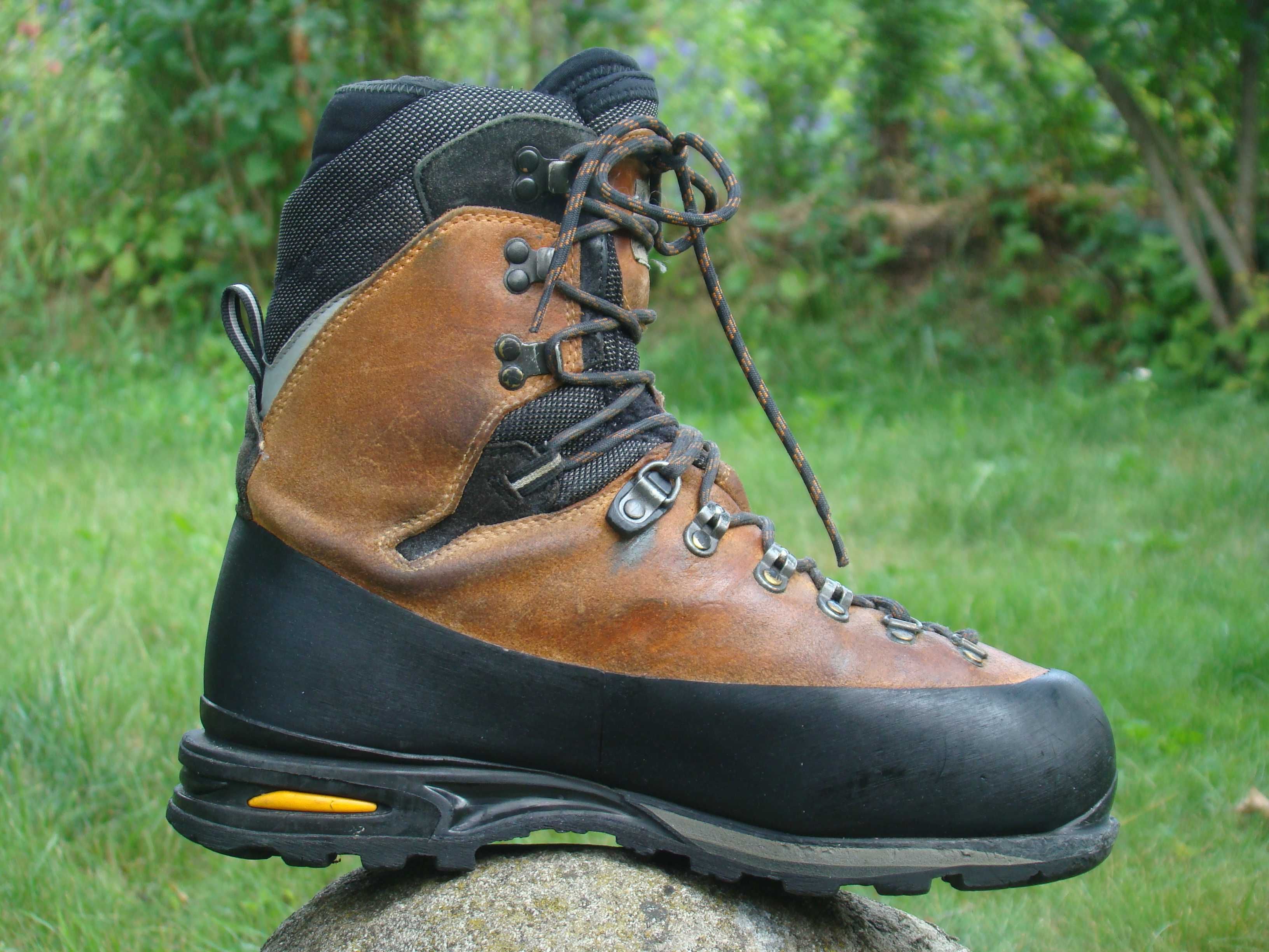 Горные Ботинки KAYLAND GORE-TEX 41 - 42р. ( EUR 43 ) Оригинал!LOWA