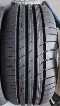 215/55/16 R16 Goodyear Efficient Grip Perfomance 2шт новые