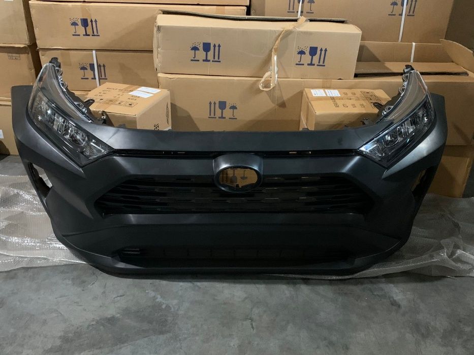 Toyota Rav4 2019 2020 бампер в сборе 52119-0R919