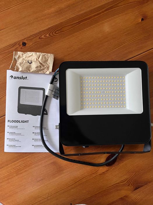 Reflektor LED 12000 lm 100 W IP65 Anslut