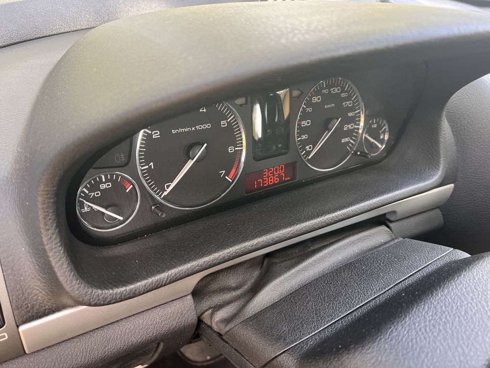 Peugeot 407 1.8 Lpg