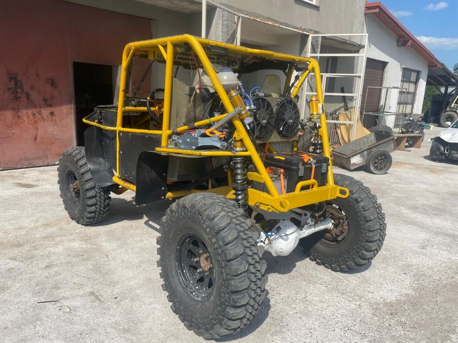 zmota BMW pajero Toyota. Rajdy 4x4