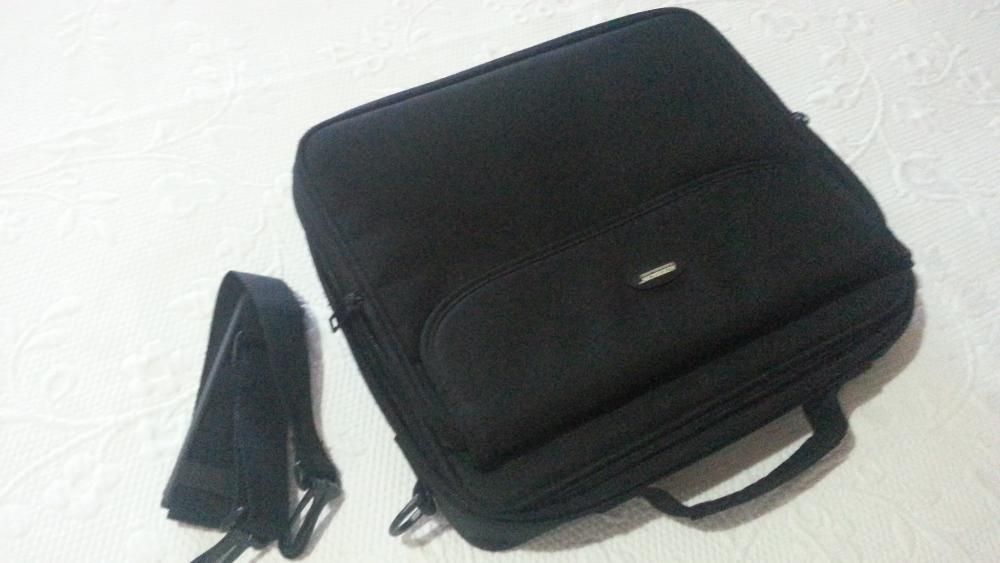 Mala transporte PC Portátil.