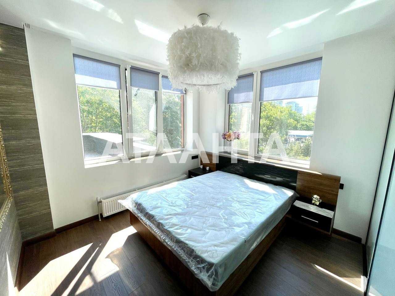 2-кім. квартира з терасою в ЖК Derby Style House на 4 ст. Б.Фонтана